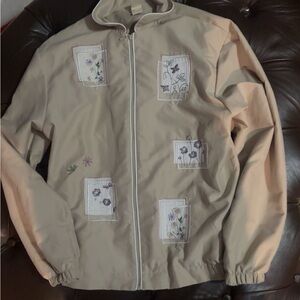 Teddi Cream Jacket with Elegant Embroidery